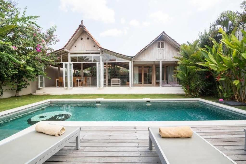 Villa Balimasan 10 Mins To Canggu Seminyak  Bagian luar foto